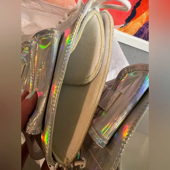 SILVER HOLOGRAM DUNE DESERT PLATFORM BOOTS by Y.R.U. - Picture 9 of 9